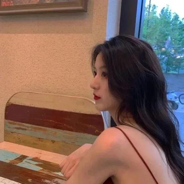 飘零艳女